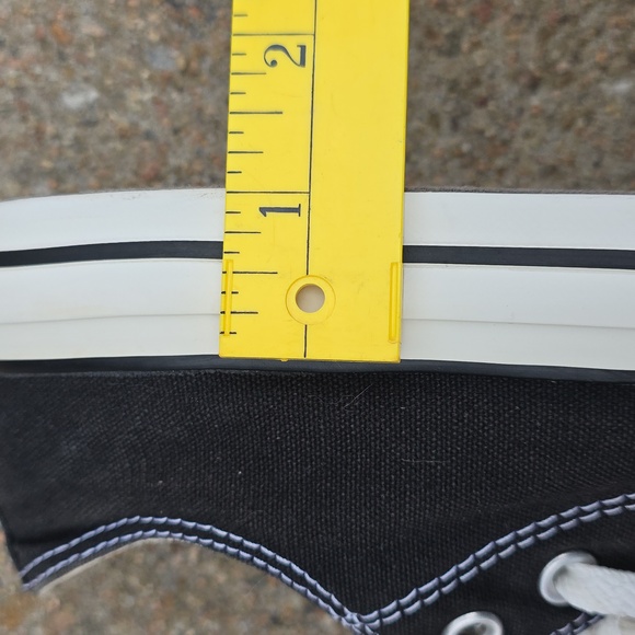 Converse Chuck Taylor All Star Low  Canvas Neon Pink Sneakers Size 7 - Picture 13 of 14